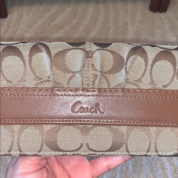 Coach Wallet - Picture 6 of 6